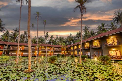 Rvr Sarovar Portico Dindi,,4 star