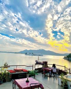 Lal Ghat Guest House,,1 star