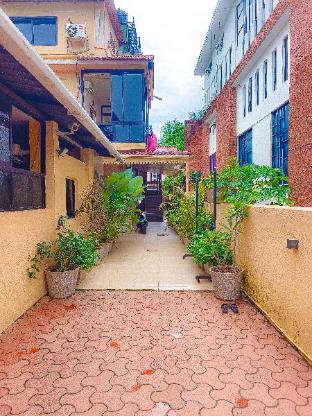 shraddha luxury room