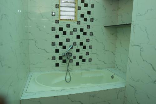 Bimalfarm At Koroli Hills,,4 star