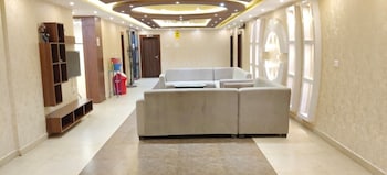 Hotel Imperial Inn,,3 star