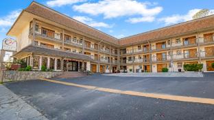 heritage inn yosemite sonora