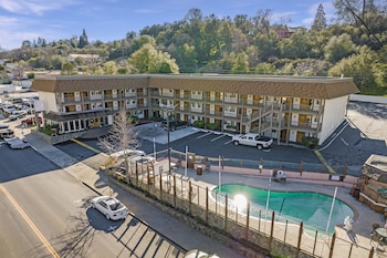 heritage inn yosemite sonora