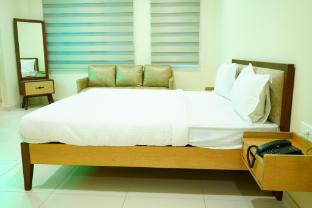 am suites luxury service apartments