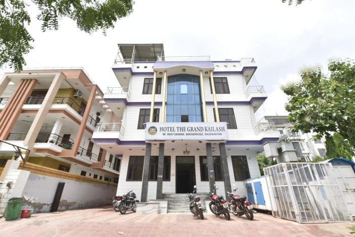 hotel the grand kailash