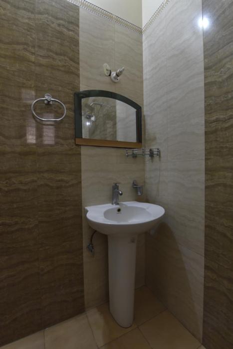 hotel the grand kailash