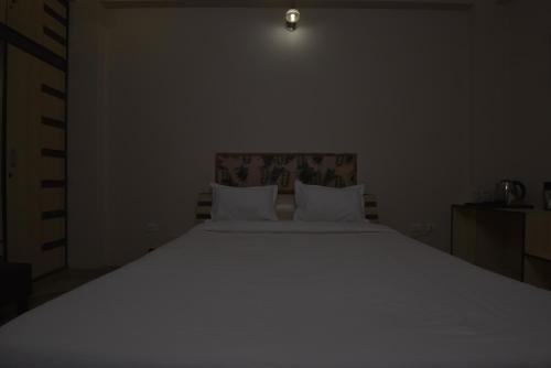 hotel the grand kailash