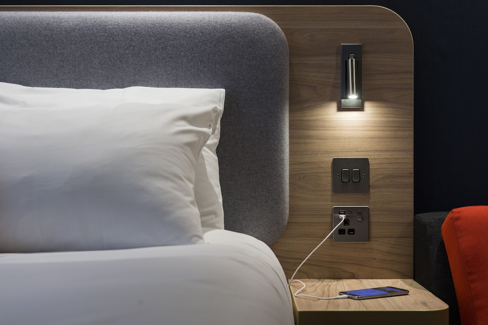 holiday inn express london greenwich by ihg