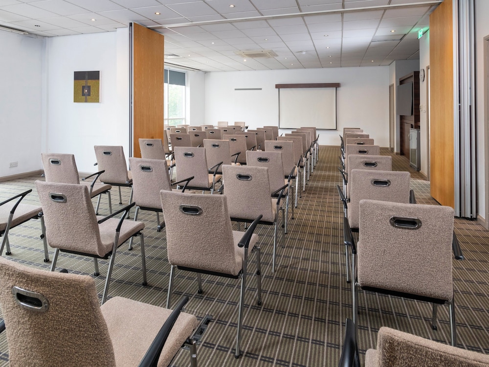 holiday inn express london greenwich by ihg