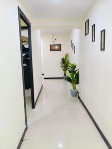 Hotel Sai Nidhi,,3 star