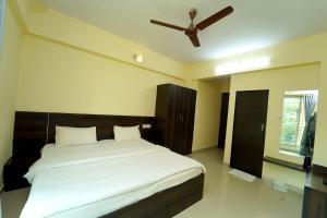 hotel sai nidhi
