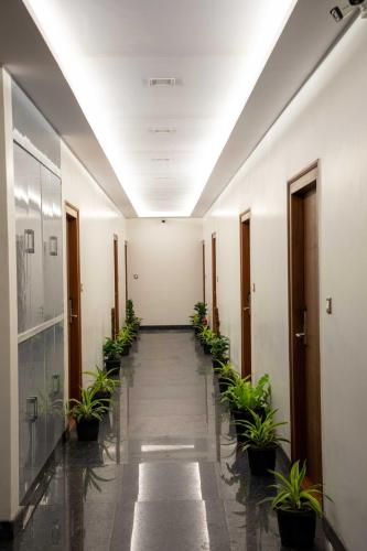 pvr suites off bannerghata road
