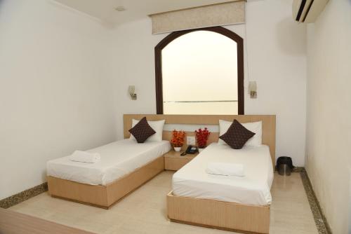 hotel the emporio a boutique rooms