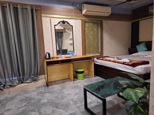 mavenoak dreams bandb