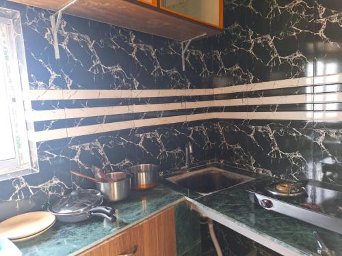 mavenoak dreams bandb