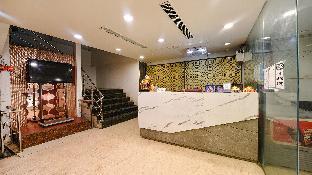 hotel seventh heaven