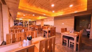 hotel seventh heaven