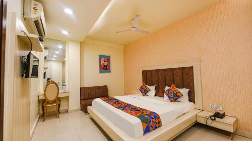 hotel seventh heaven