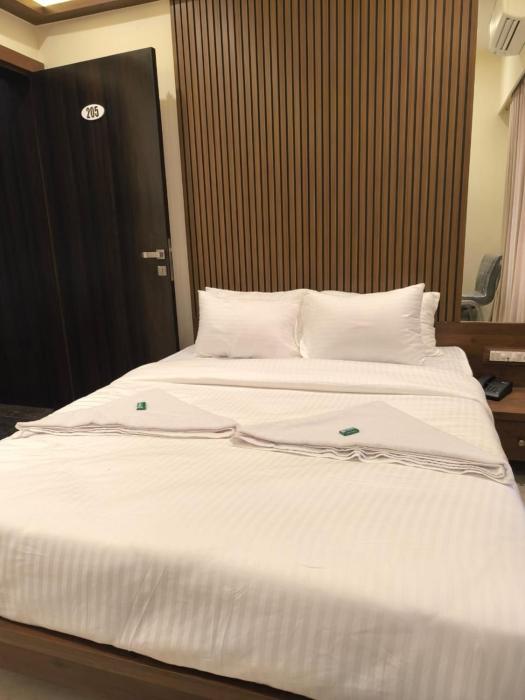 sharan residency