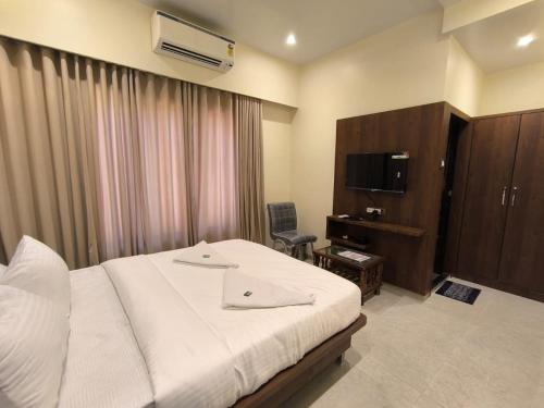 Sharan Residency,,4 star