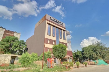 The Royal Galaxy,,3 star