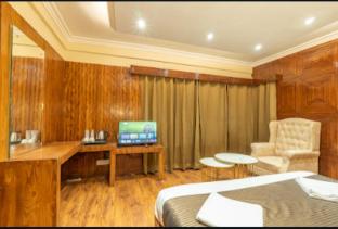 villa riverine cafe and riverview residencies