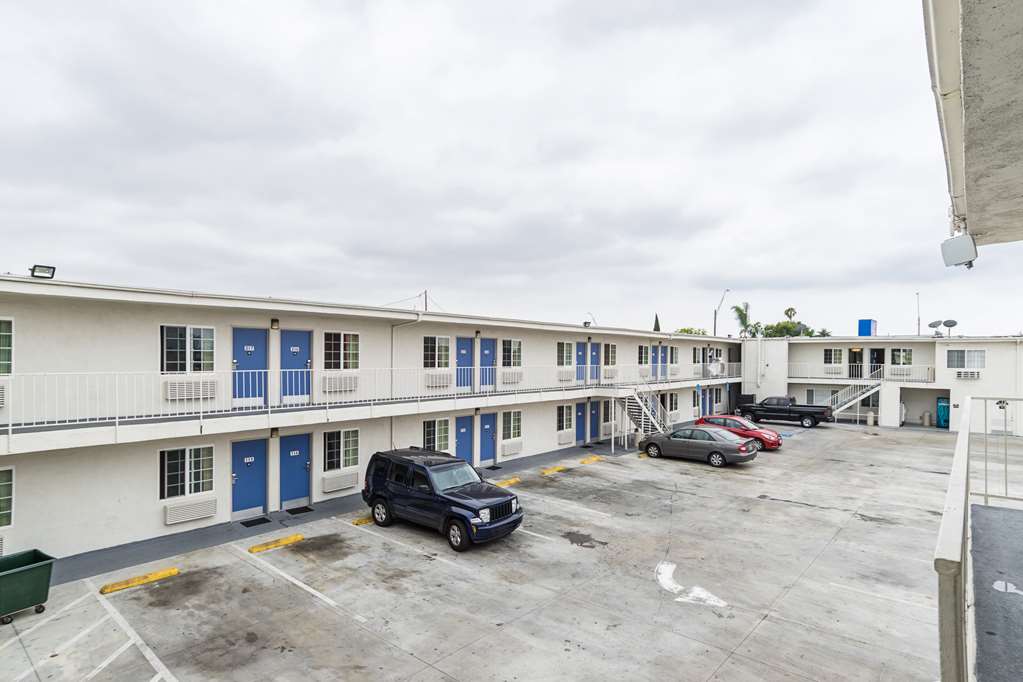 motel 6 long beach ca international city