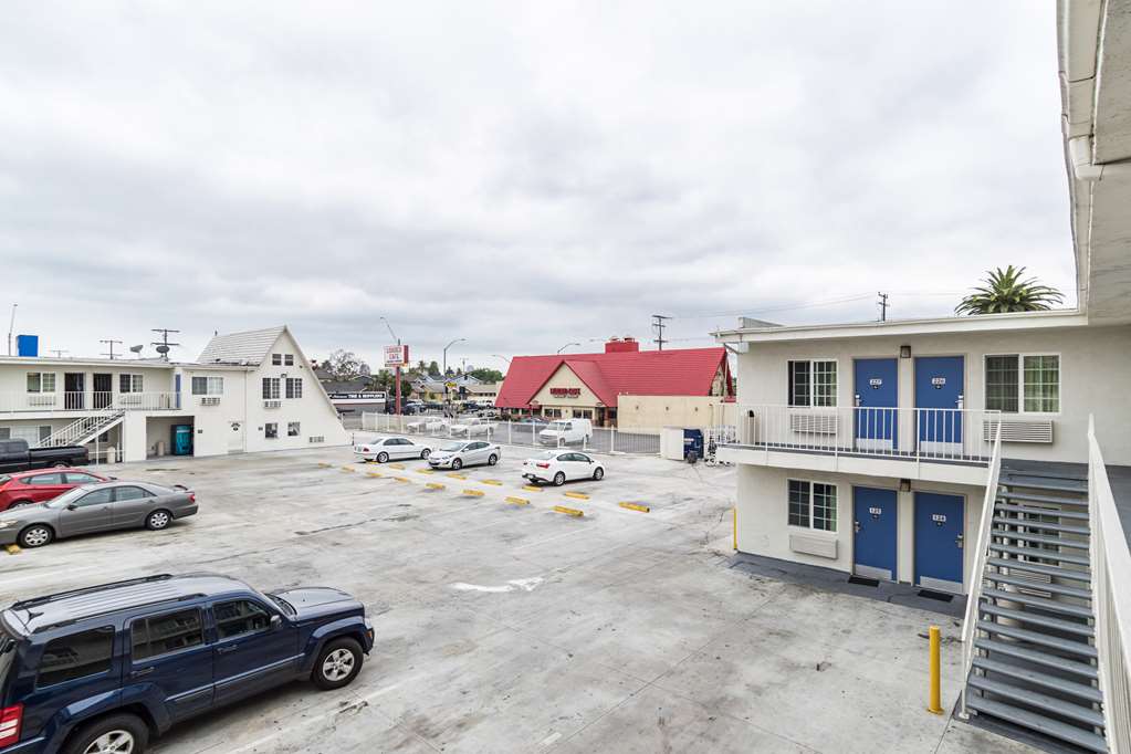 motel 6 long beach ca international city