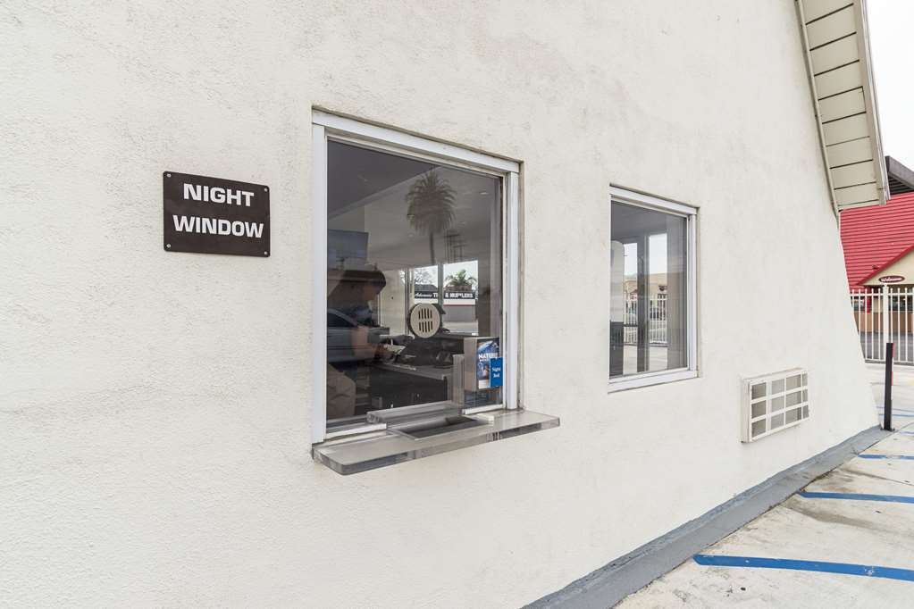 motel 6 long beach ca international city