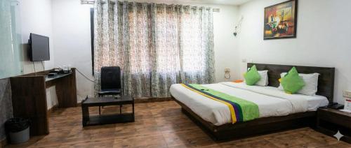 Hotel Puhor Plaza Inn,,3 star