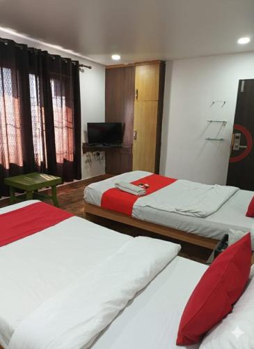 hotel puhor plaza inn