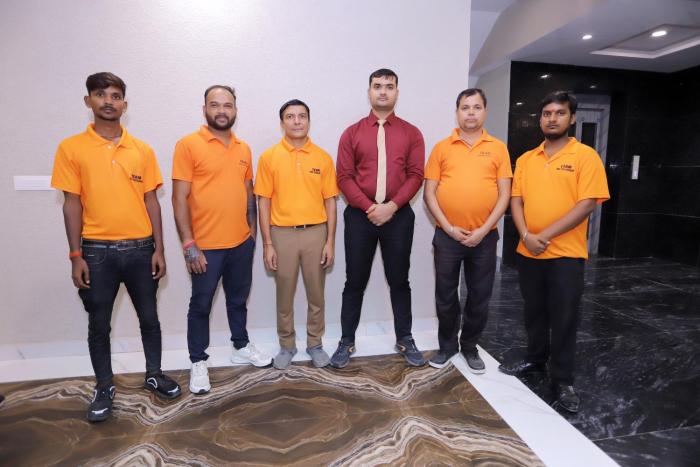 hotel nirvana inn near expo center