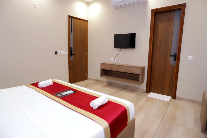 hotel nirvana inn near expo center