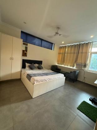 hotel chandigarh elite