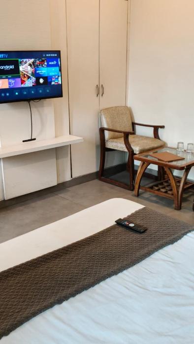 hotel chandigarh elite