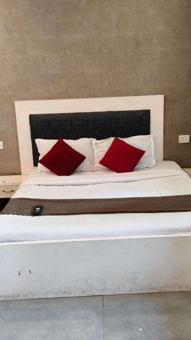 hotel chandigarh elite