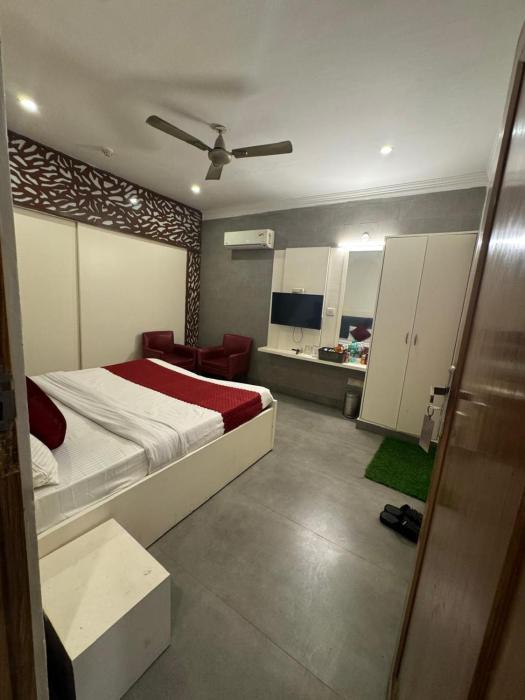 hotel chandigarh elite