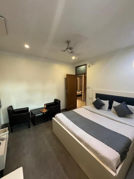 hotel chandigarh elite