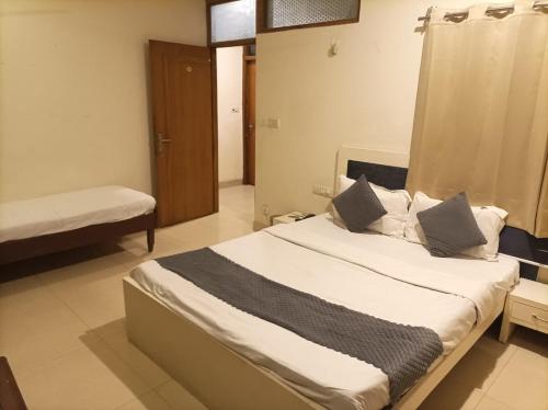 hotel chandigarh elite