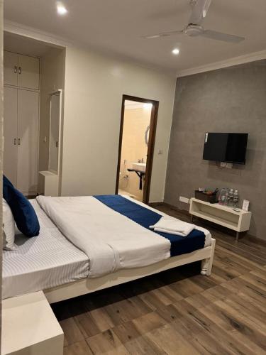 hotel chandigarh elite