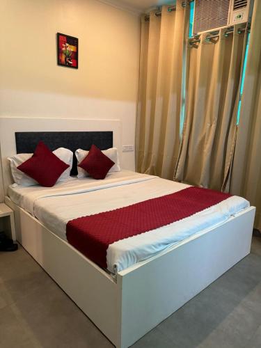 hotel chandigarh elite