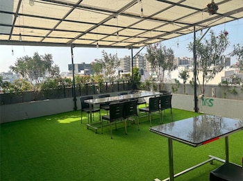 hotel madhav