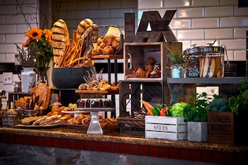 los angeles airport marriott