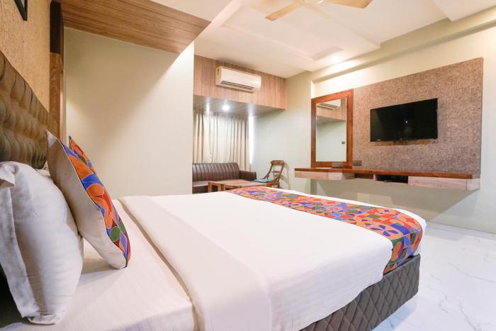hotel prasad international