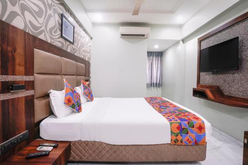 hotel prasad international