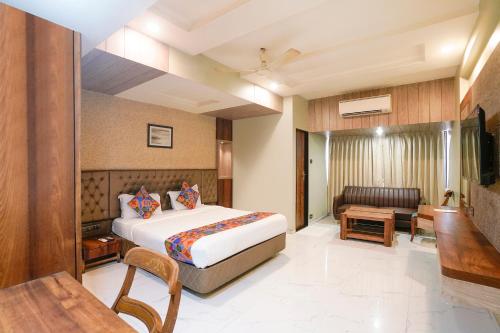 hotel prasad international