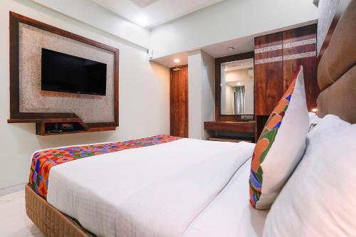 hotel prasad international