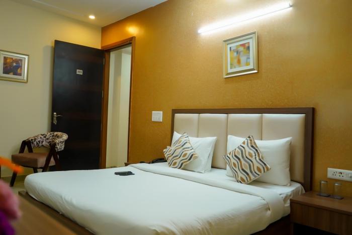 hotel the luxe 18