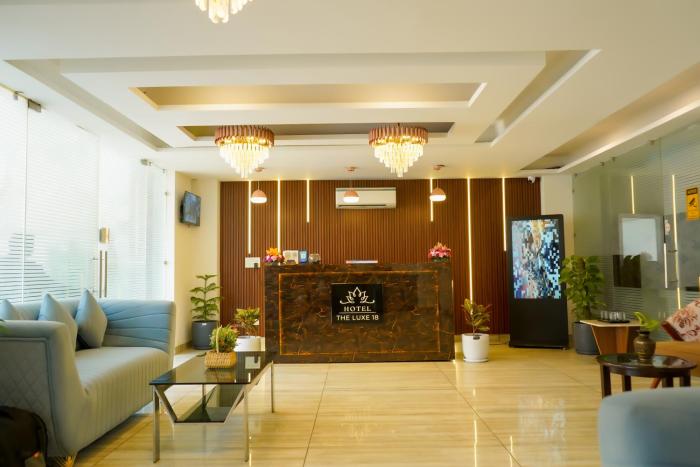 hotel the luxe 18