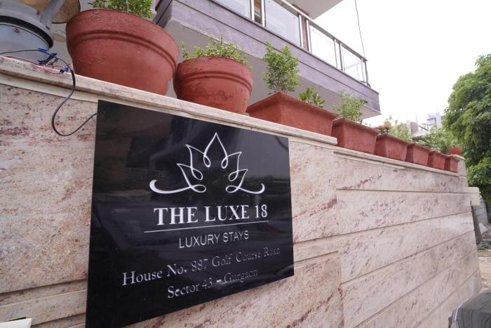 hotel the luxe 18